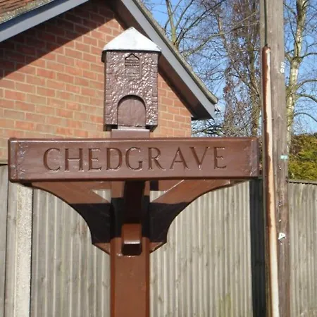 Cloisters Cottage Chedgrave Exterior photo